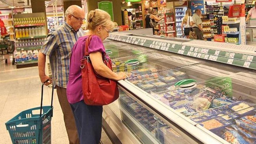 Clientes en un supermercado.