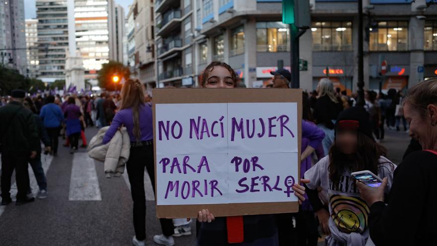 Más de 1.200 niñas valencianas tienen medidas de protección por violencia machista