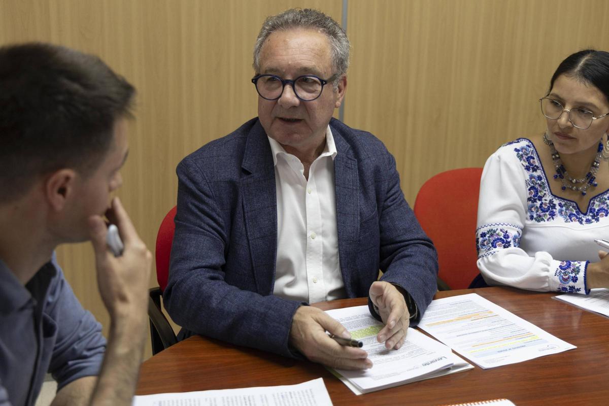 Ismael Sanvíctor, presidente de la Mancomunitat de la Vall d'Albaida, en el desayuno informativo.