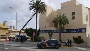 La Policía detiene al expresidente de Melilla por formar un supuesto entramado vinculado con fraudes en la contratación pública