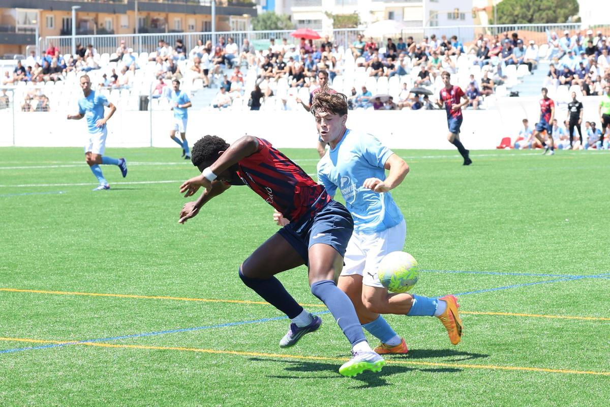 Imágenes del partido UD Ibiza B - CE Ferreries en Es Putxet Imágenes del partido UD Ibiza B - CE Ferreries en Es Putxet
