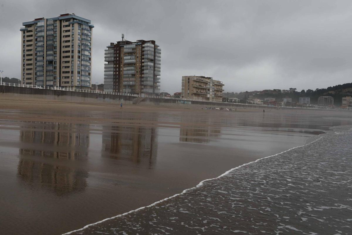 Pisos en Salinas, en Castrillón, en primera línea de playa.