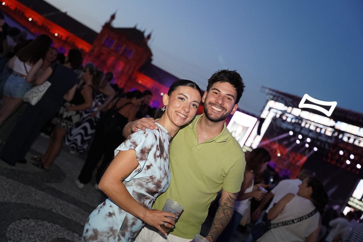 ¿Estuviste en el concierto de Pablo Alborán en Icónica Santalucía Sevilla Fest? ¡Búscate en nuestra fotogalería!