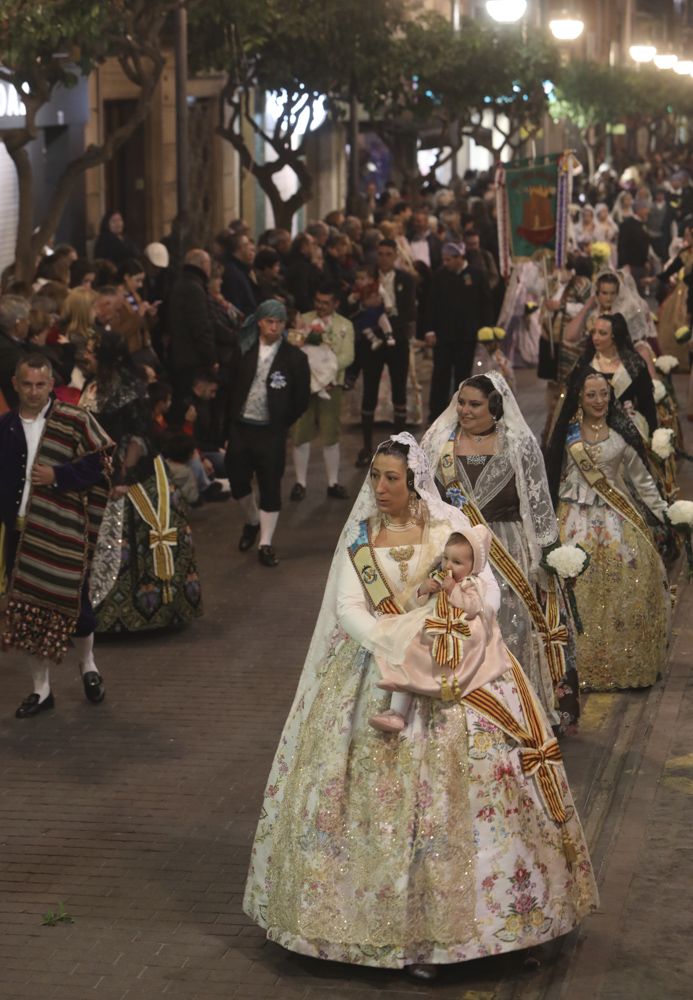 Búscate en la Ofrenda de Sagunt