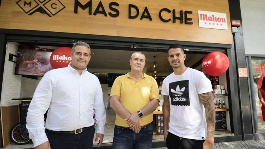 Vitolo invita a comer a la plantilla para &quot;hacer equipo&quot;