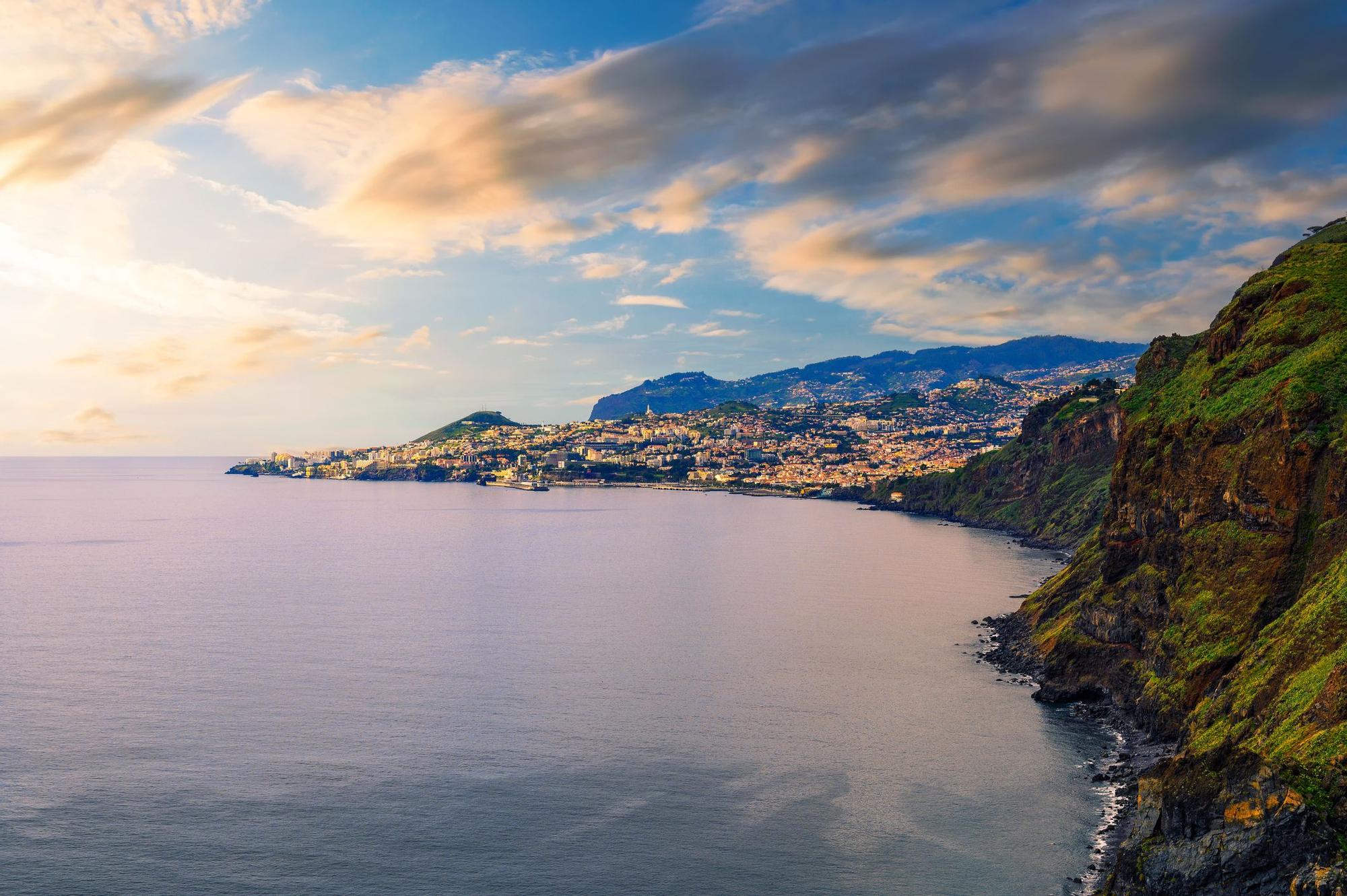 Funchal es una de las ciudades más interesantes de Madeira.