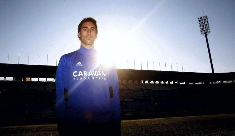 Entrenamiento a puerta abierta del Real Zaragoza en La Romareda