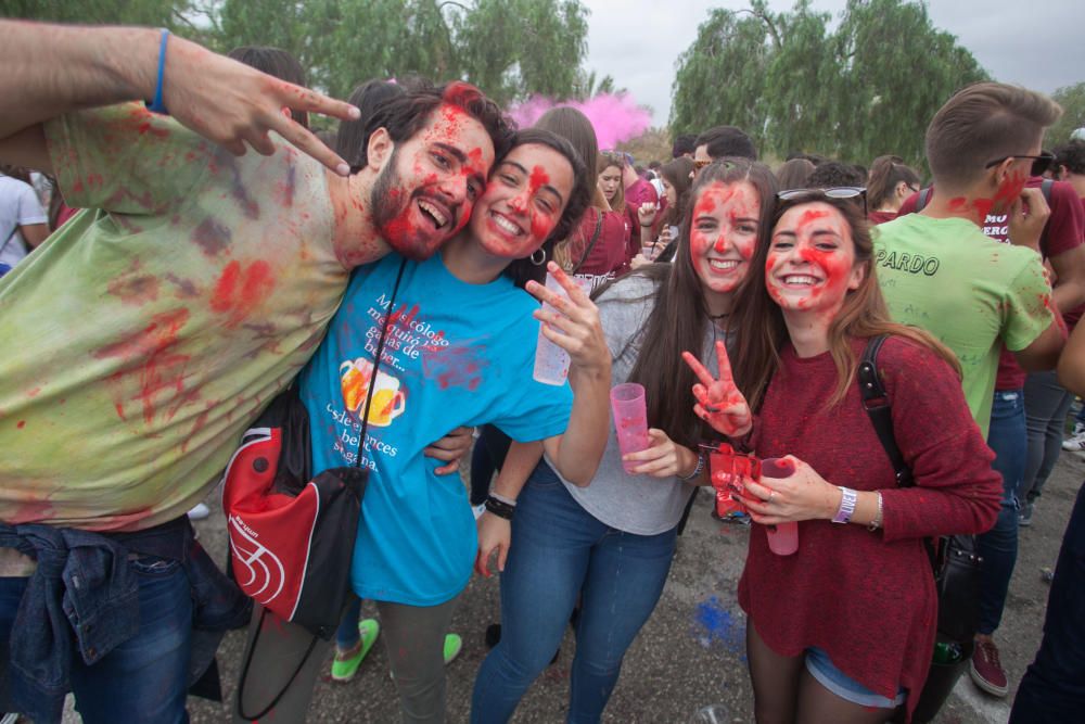 Miles de estudiantes en la macrofiesta universitar