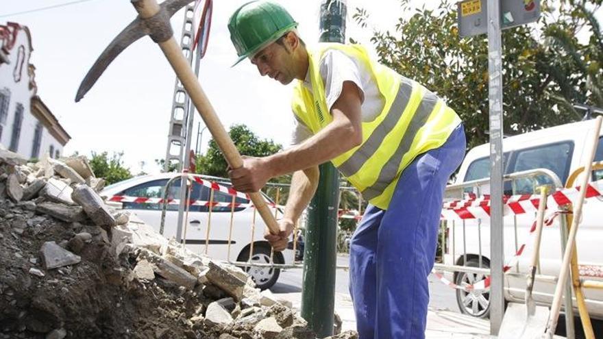 Obras en un distrito de Málaga.