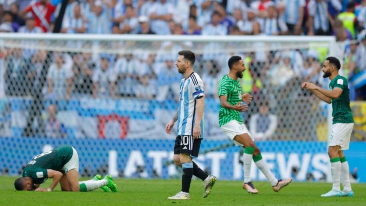 La victoria de Arabia Saudí ante Argentina ha significado la última gran sorpresa en la historia de los mundiales