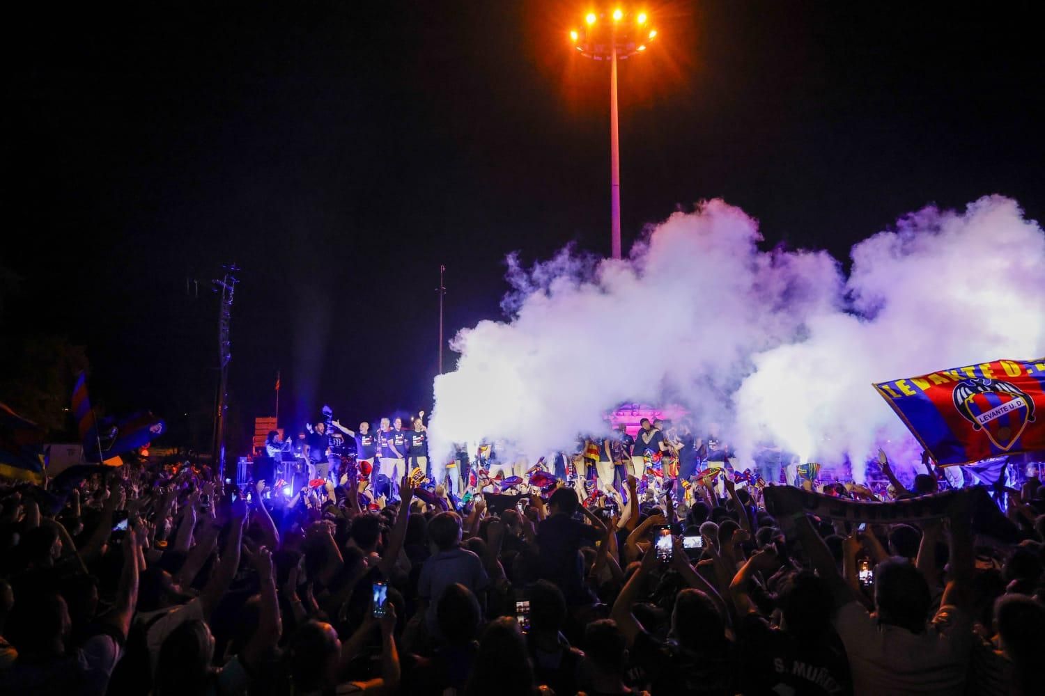 La celebración del ascenso del Levante UD, en imágenes