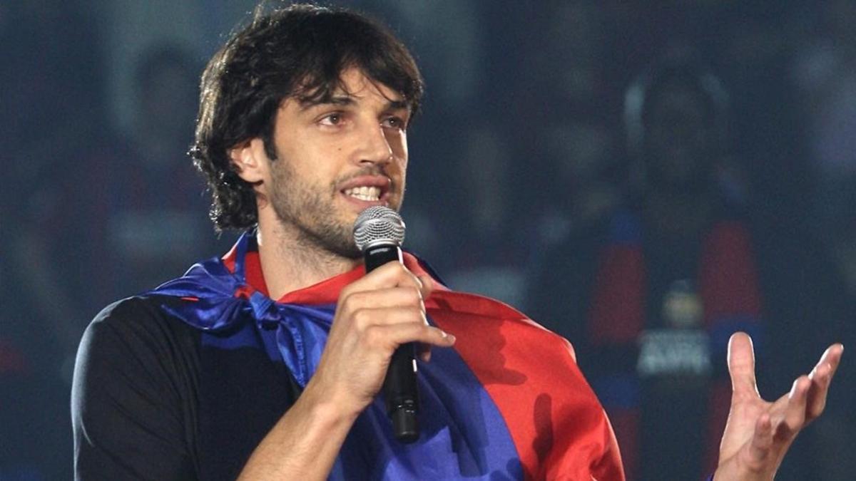 Gianluca Basile celebrando el título de campeón de la Euroliga con el Barcelona