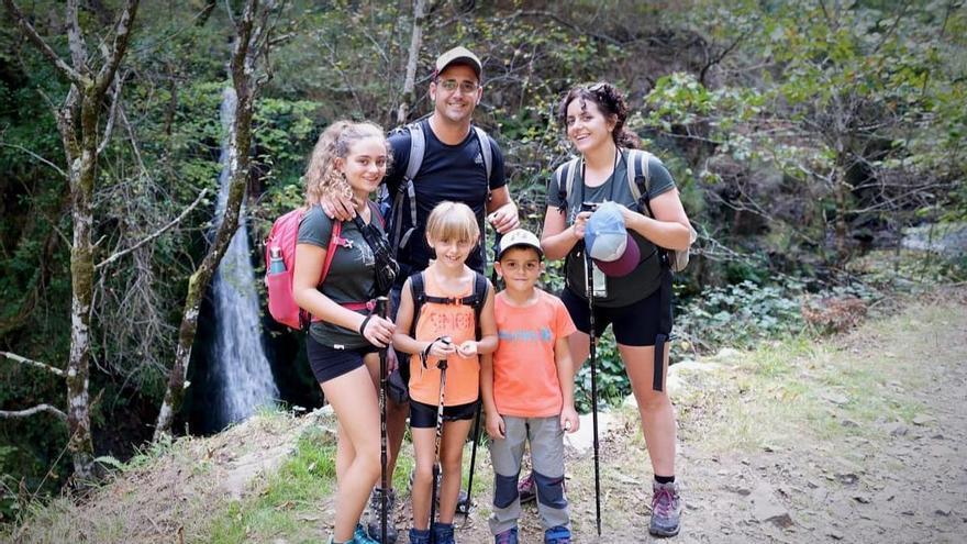 De Madrid a Caborana, el relato de una familia que decidió dejar atrás el &quot;calor extremo y los atascos&quot;: &quot;Hemos encontrado nuestro lugar en el mundo&quot;