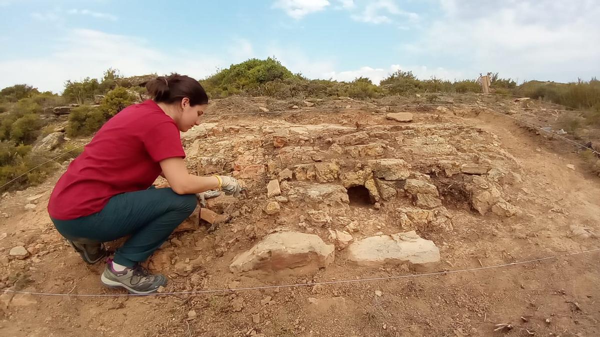 Horno de producción de tejas y de vidrio de la época altoimperial, entre el siglo I y el III d. C.