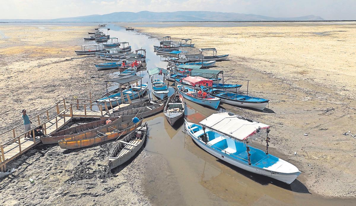 Llac d’Isparta, a Turquia, totalment sec