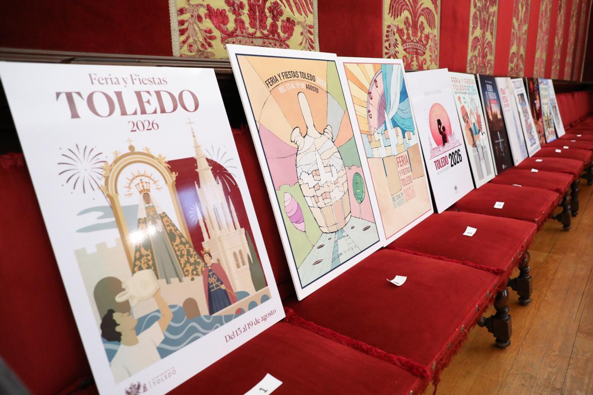 Siete obras finalistas fueron sometidas a un último análisis, donde eligieron el trabajo de Alfredo Copeiro