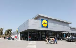 Sant Antoni tramita la legalización del Lidl sin el control de Medio Ambiente