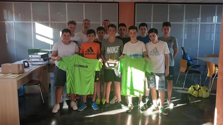 Los infantiles de la escuela, campeones de Aragón