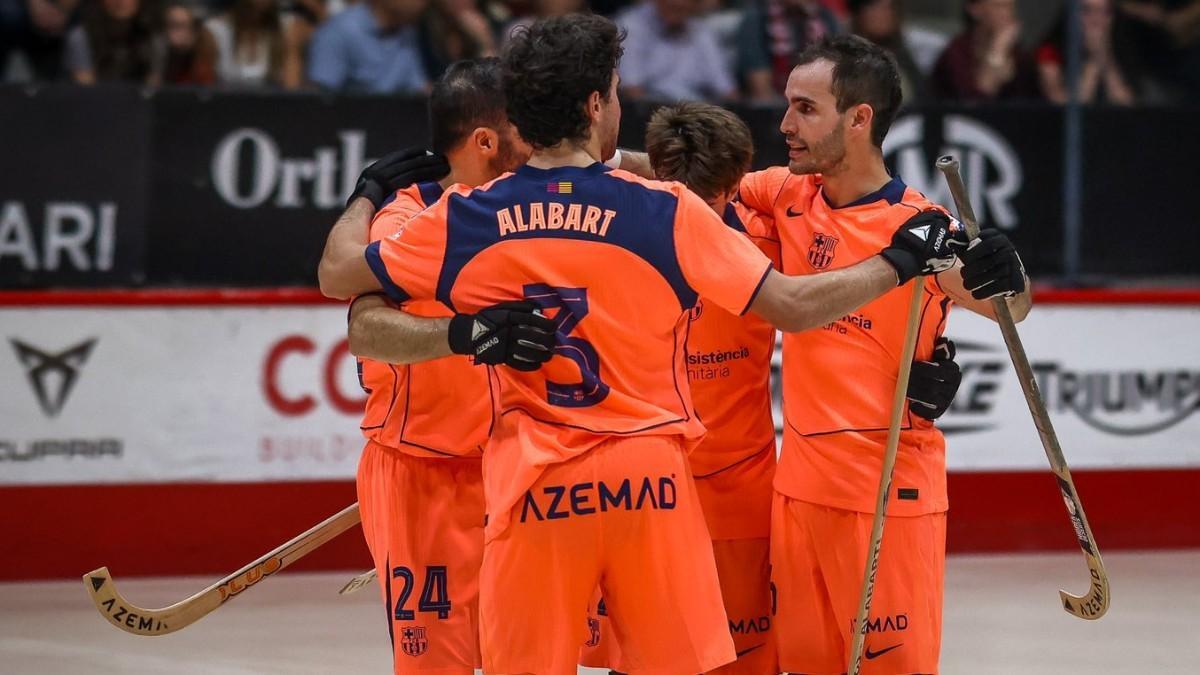 Los jugadores del Barça celebran un gol