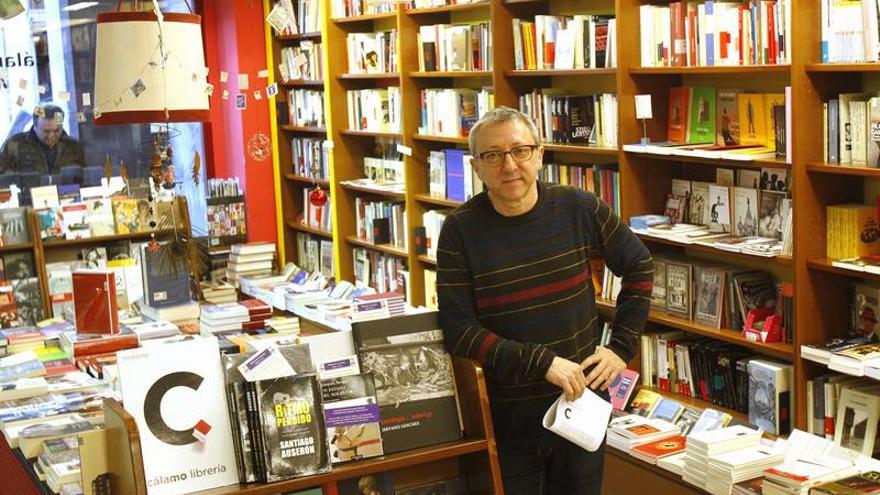 Paco Goyanes: &quot;Una librería tiene que participar en la vida de la ciudad&quot;