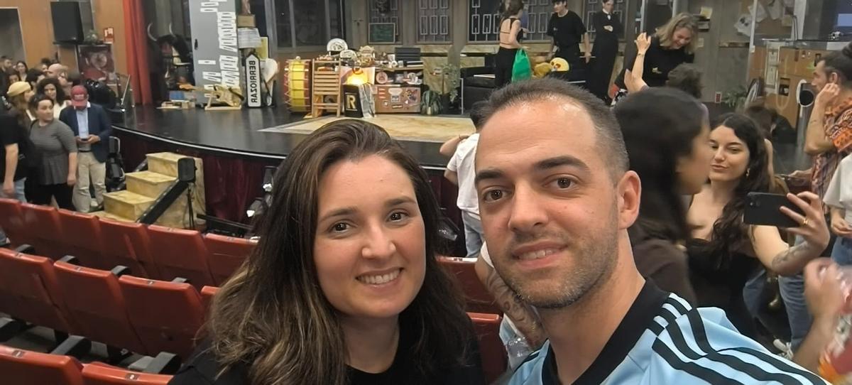 La boda de Romina y Cristian: una «Revuelta» de escaleras, hospital y televisión La boda de Romina y Cristian: una «Revuelta» de escaleras, hospital y televisión