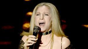 Barbra Streisand i Ricky Martin exigeixen protegir l’Amazònia