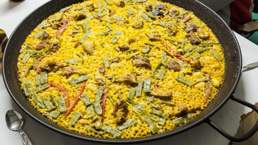 Paella valenciana