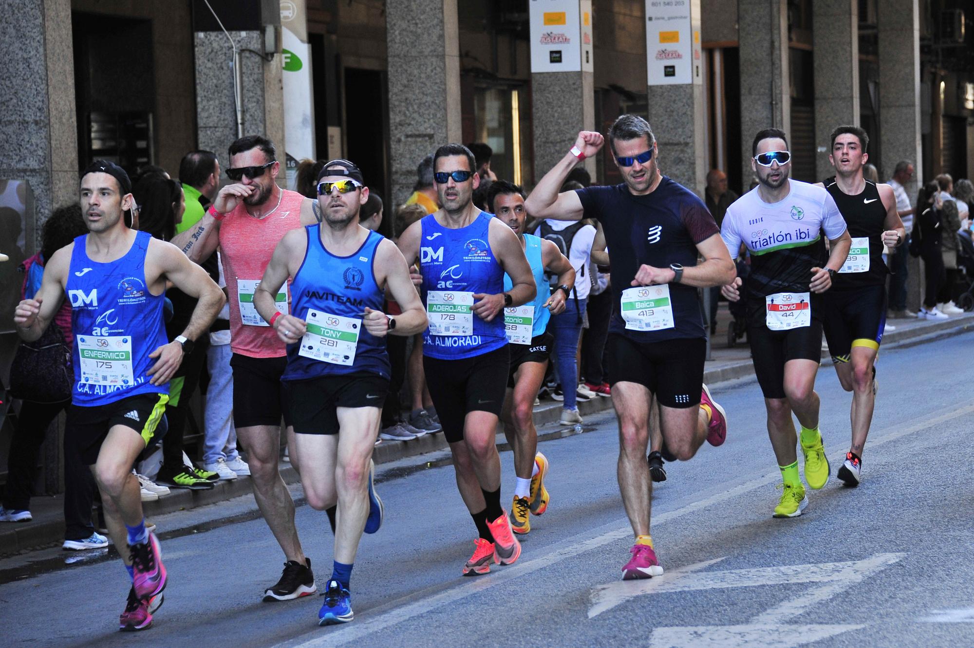 Un Medio Maratón de Elche marcado por el calor