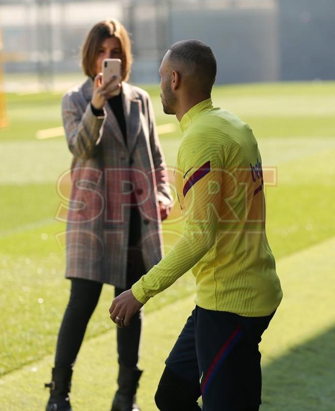 Martin Braithwaite entrena por primera vez con  su nuevo equipo el FC Barcelona en la Ciutat Esportiva Joan Gamper.