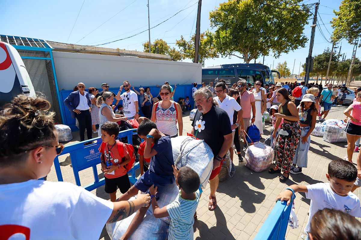 Emoción en la despedida de los niños Saharauis