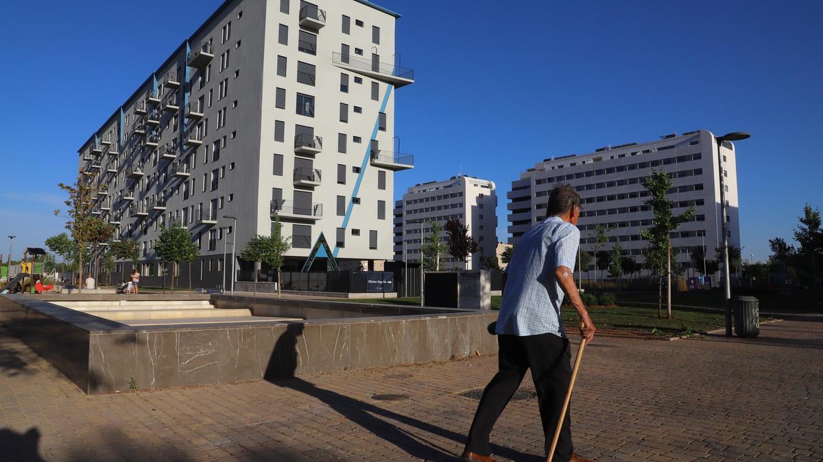 Bloque de viviendas nuevas en la zona de Poniente, en el nuevo Zoco.