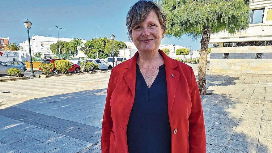 Inés Galindo,  geóloga: «Hay probabilidades de que haya erupciones en los próximos años o décadas»