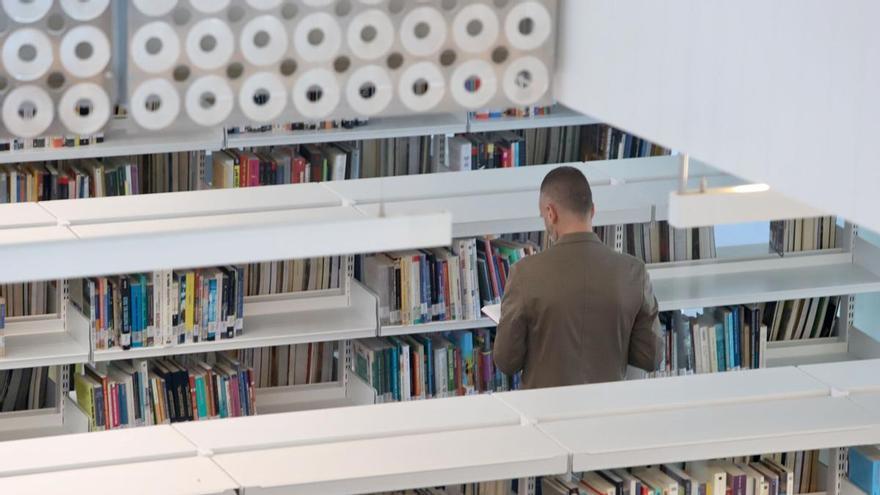 La Biblioteca Provincial de Córdoba Grupo Cántico arranca el curso con clubes de lectura inclusivos, talleres y presentaciones de libros