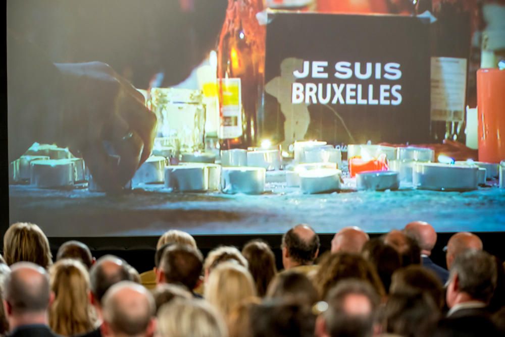 Las imágenes del homenaje a las víctimas del atentado de Bruselas