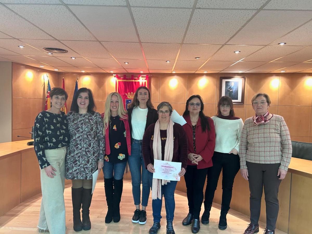 Altura homenajea a la mujer