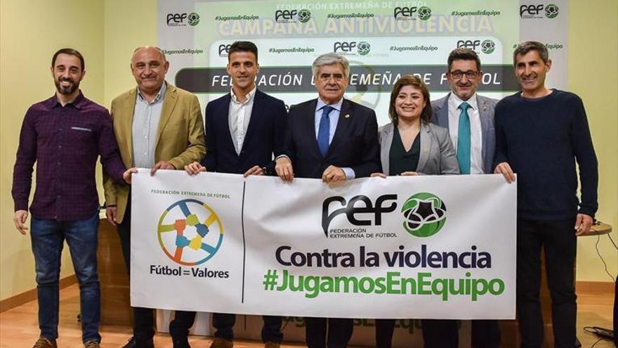 Gil Manzano, embajador contra la violencia en los campos de fútbol