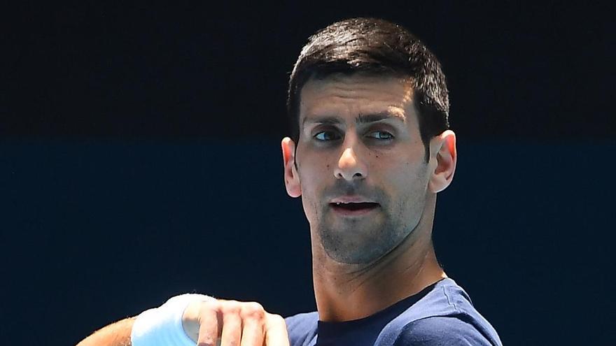 Los torneos que Djokovic podrá disputar sin estar vacunado