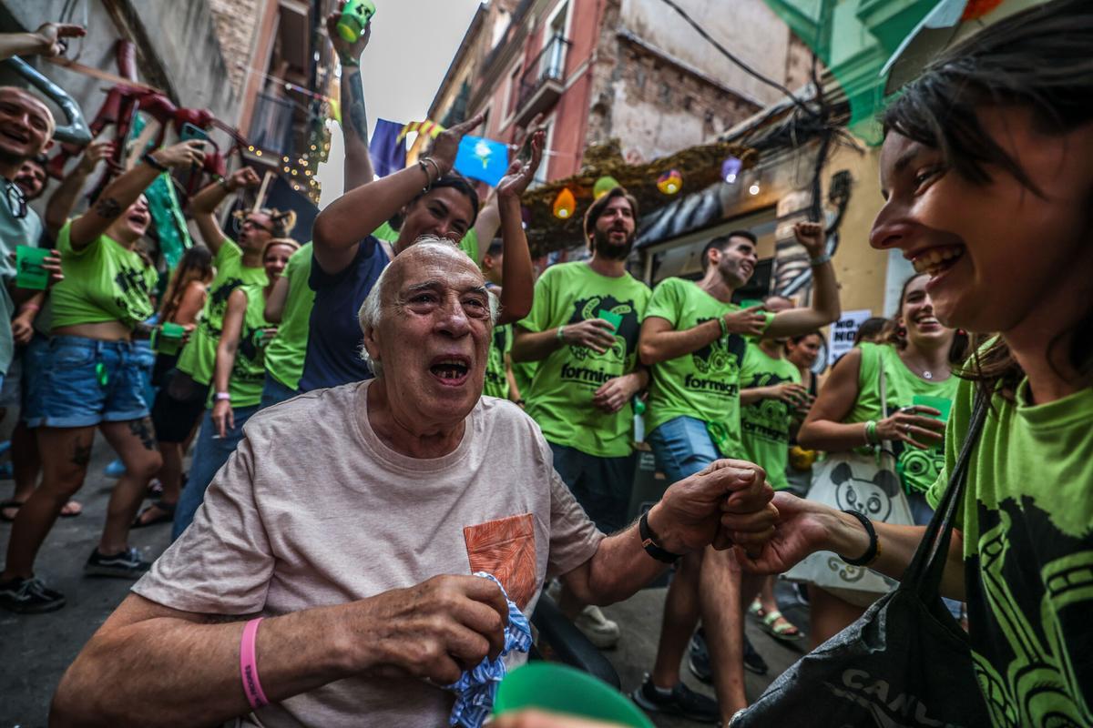 Mor Emili ‘el Fontetes’, històric engalanador de les festes de Gràcia