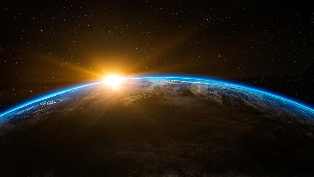 La luz del sol que se filtra a través de la atmósfera de nuestro planeta podría indicarles a los extraterrestres que la Tierra está habitada por una civilización inteligente.