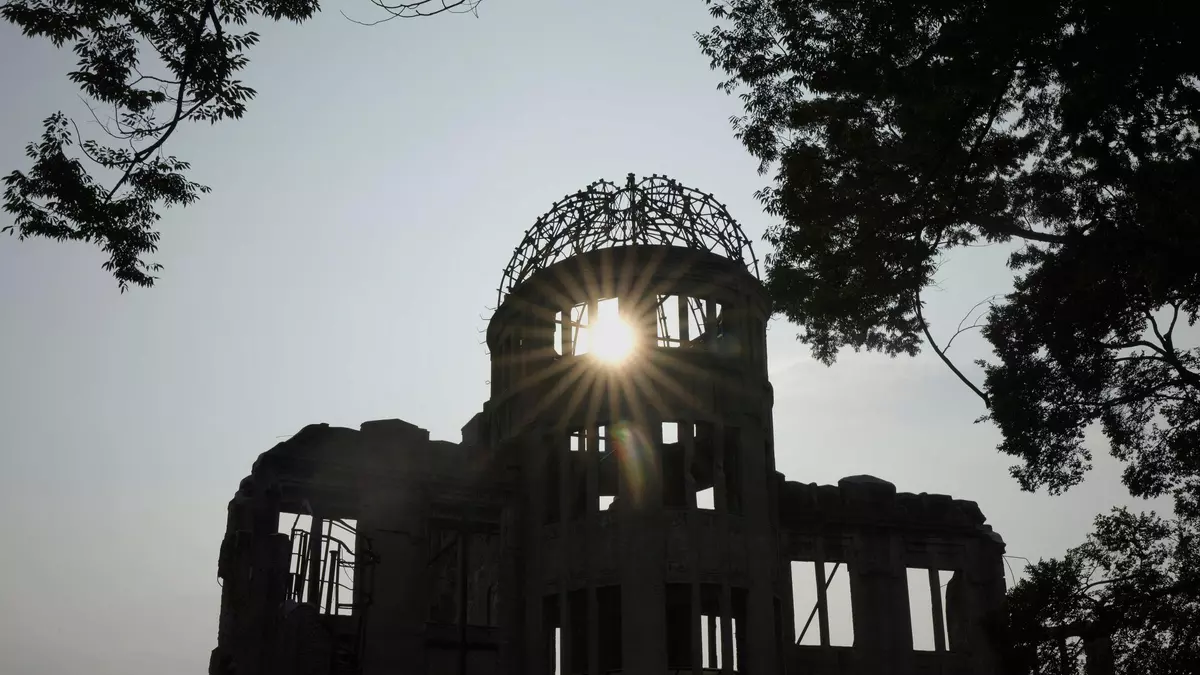 Japón entierra el tabú de las armas nucleares, 80 años después de las bombas de Hiroshima y Nagasaki