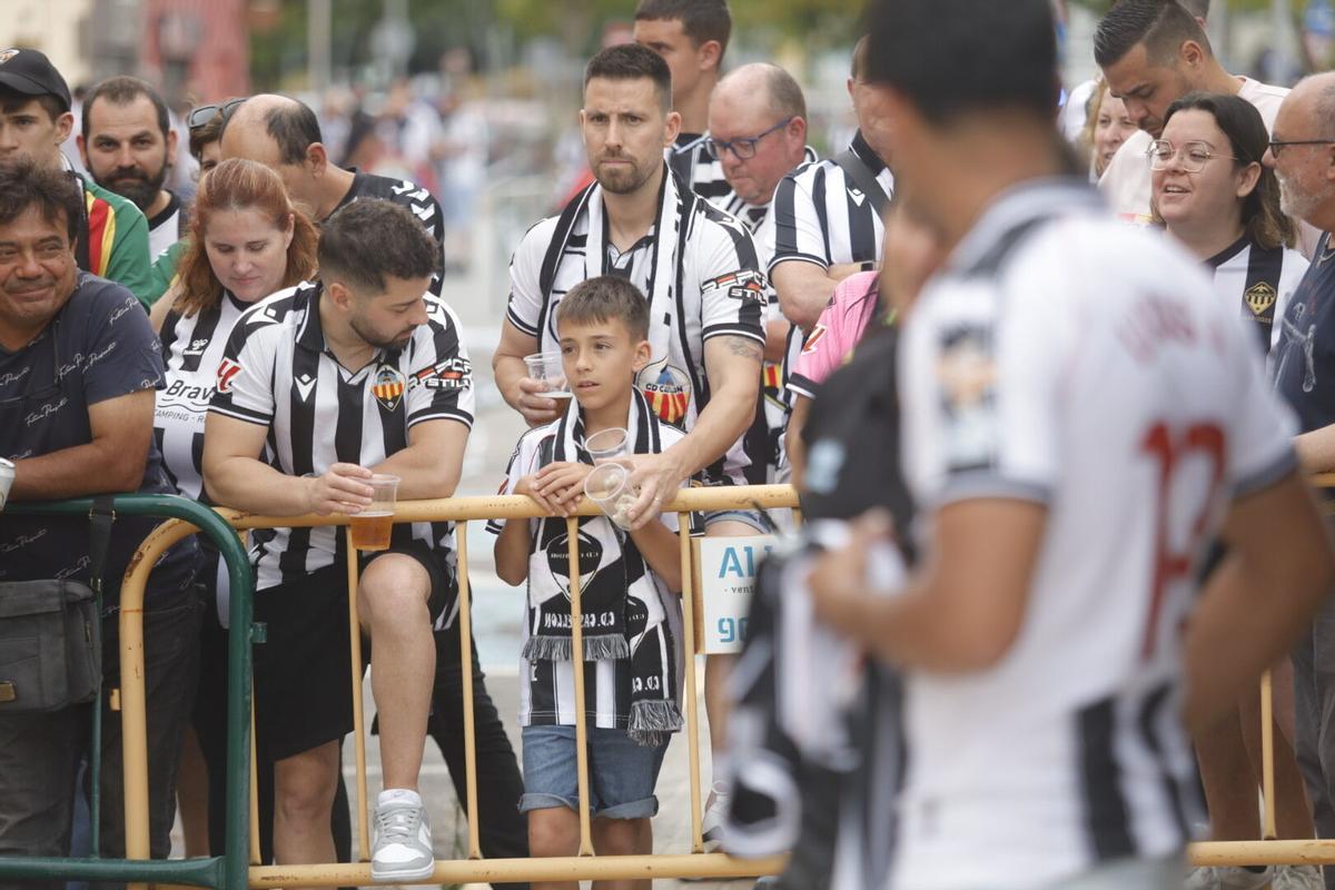 .CASTELLON.AMBIENTE PARTIDO PREVIA CDCS.