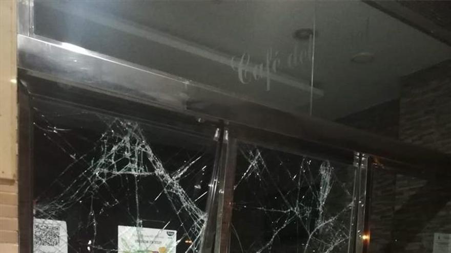 Roban de madrugada en una churrería mediante un alunizaje