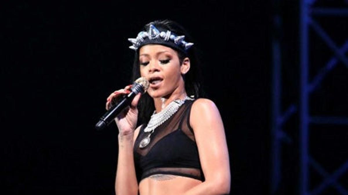 Rihanna vuelve a Israel a lo grande