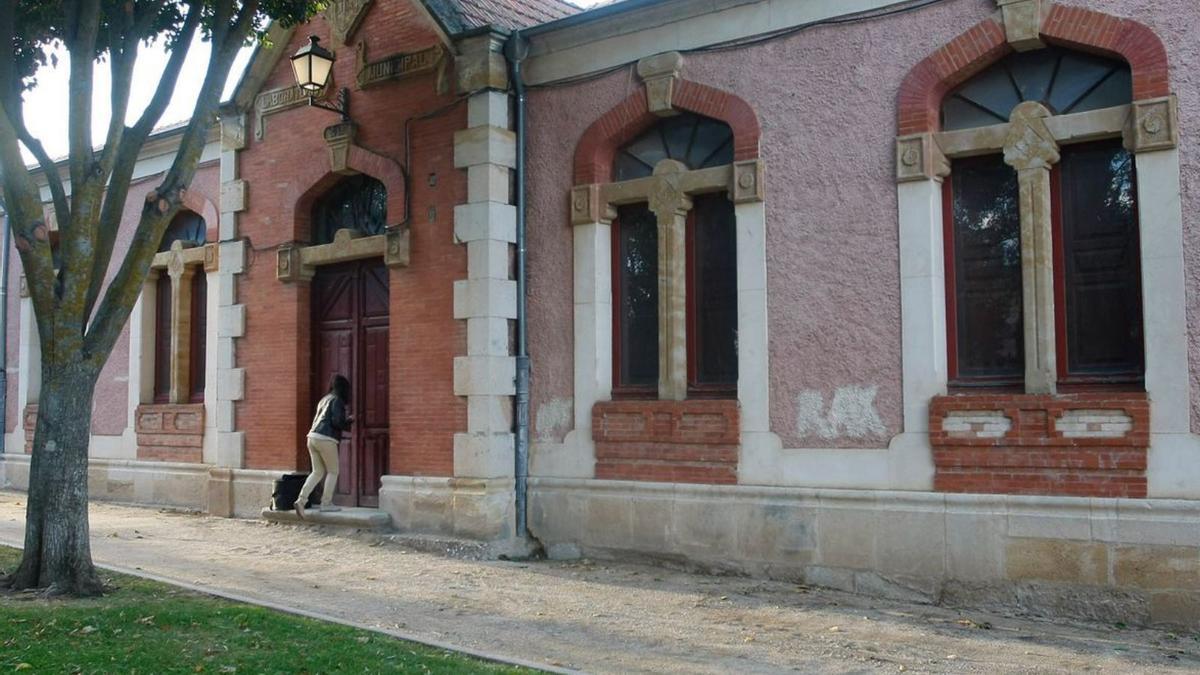 CEMUPE: El Museo de la Escuela, en una escuela 