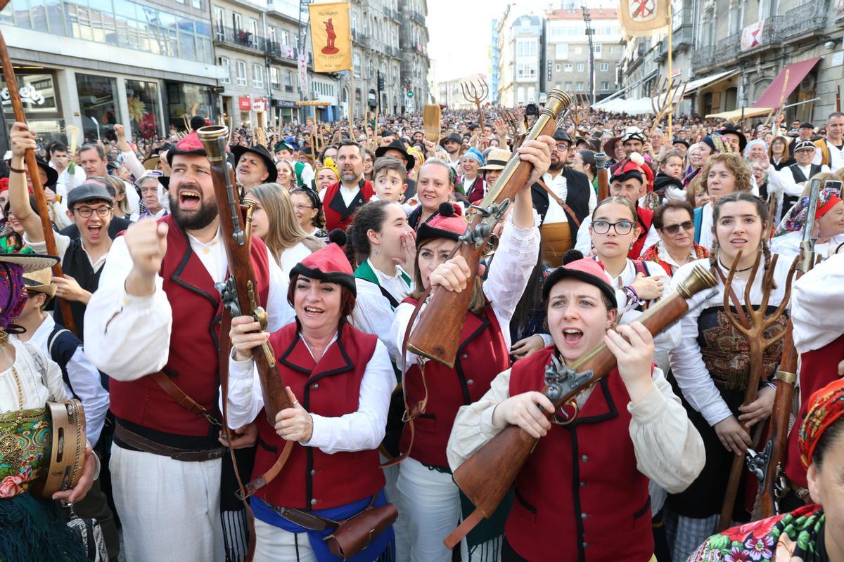 REPRESENTACION DE LA BATALLA DE LA RECONQUISTA DE VIGO 2023 / LA CIUDAD REMEMORA UNA GESTA HISTORICA. CELEBRACION. RECREACION. EXPULSION DEL EJERCITO FRANCES DE NAPOLEON DE LA LOCALIDAD EN 1809