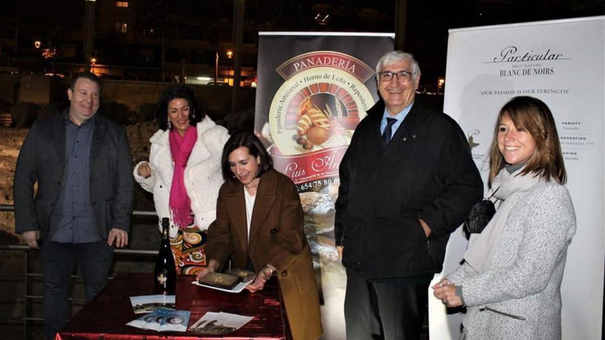 El turrón se presentó por primera vez en el Teatro Romano de Zaragoza. | SERVICIO ESPECIAL