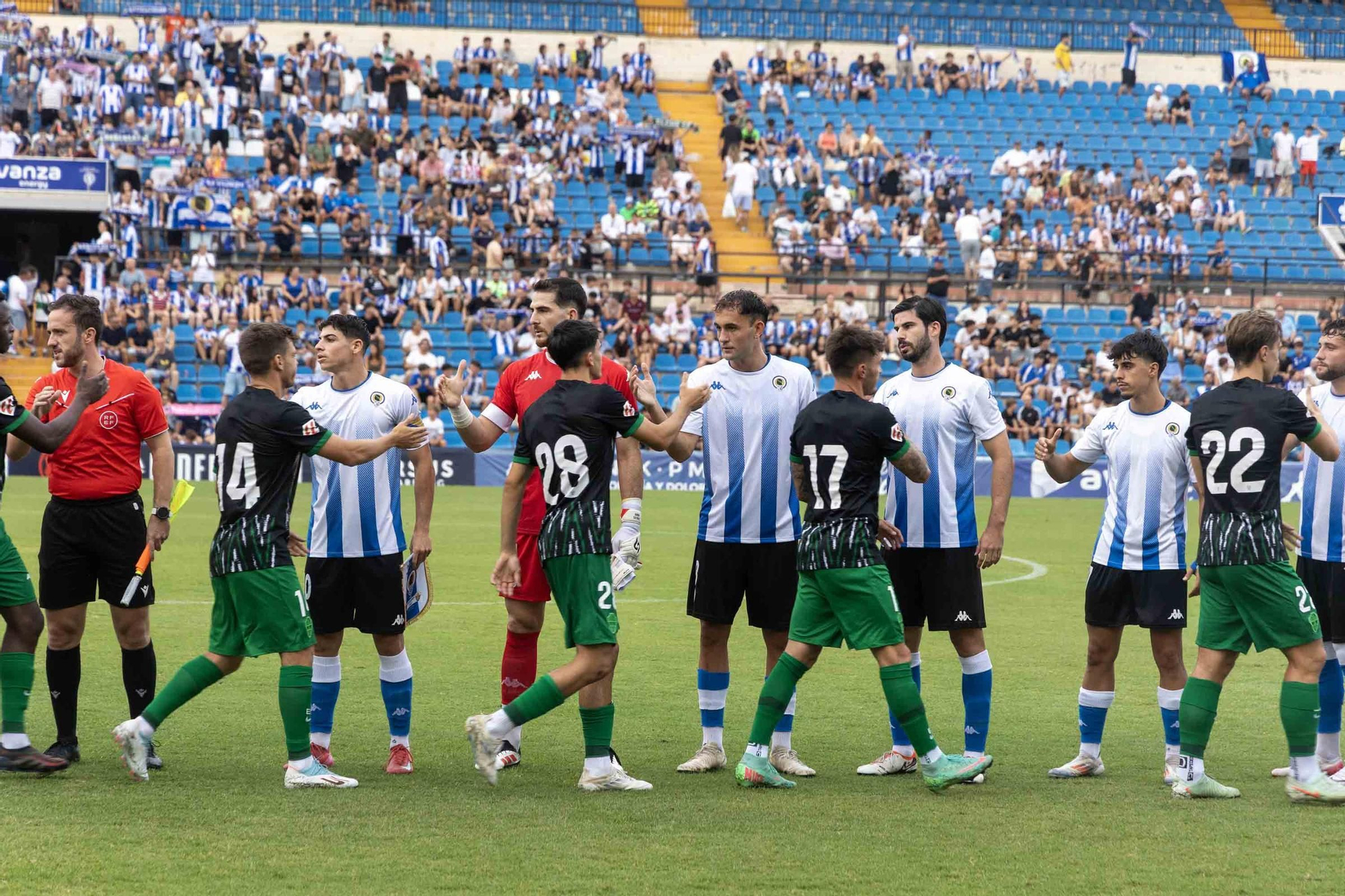 El Hércules se impone 2-0 al Elche en un derbi de nivel en el Rico Pérez