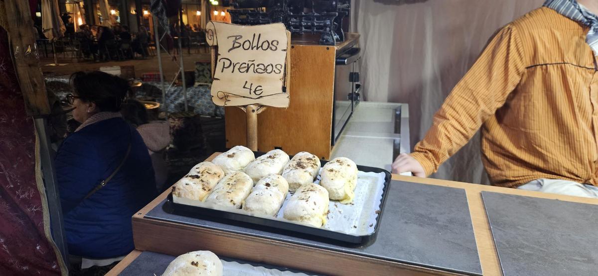 Russafa vibra con el Mercado Tradicional de San Blas de la falla Clero Russafa vibra con el Mercado Tradicional de San Blas de la falla Clero