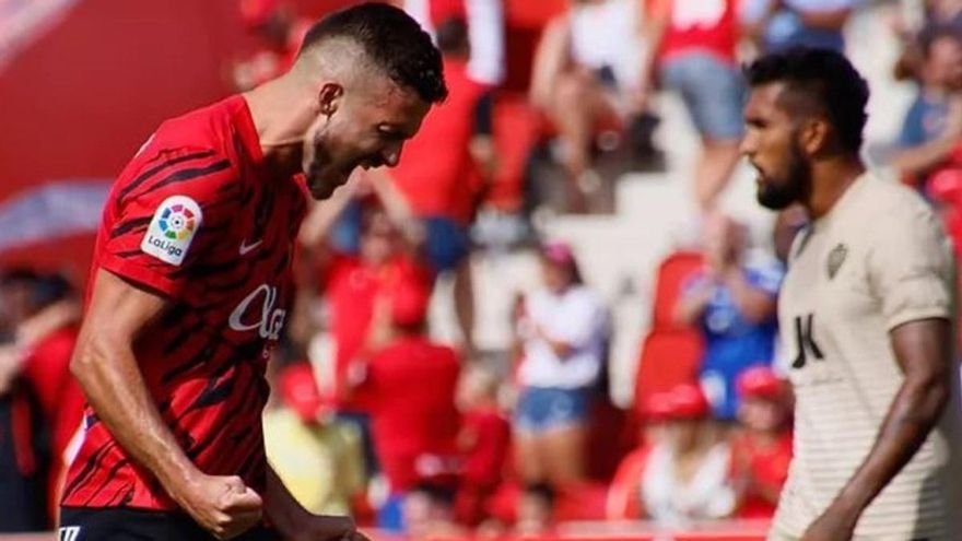 Primera oferta del Valencia CF por Copete