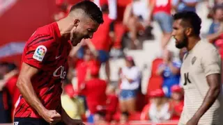 El Mallorca no ha recibido oferta oficial del Valencia por Copete, pero la espera